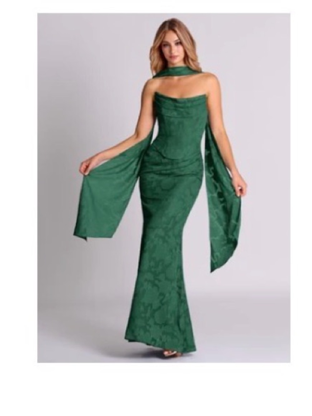 Azazie Sorrel Dark Green Size 14